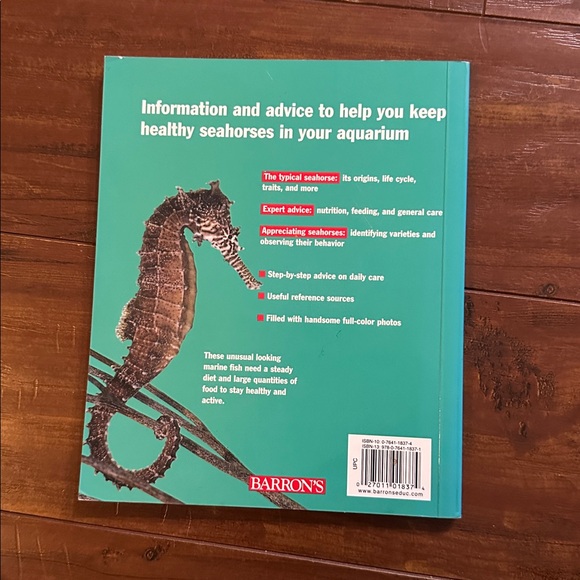 Seahorses: Everything About History, Care, Nutrition, Handling, and Behavior - Picture 2 of 2